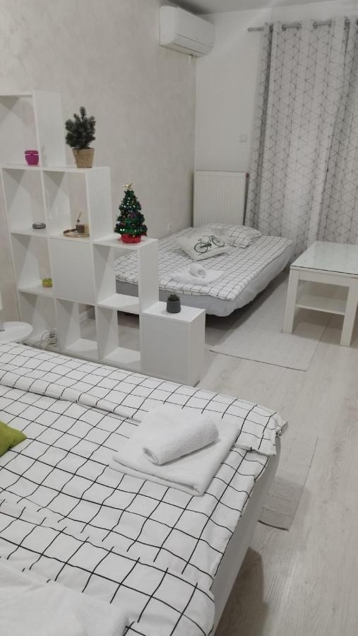 Apartman Jevrejska Banja Luka Exteriör bild